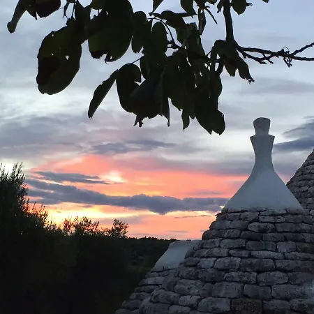 펜션 L'antico Trullo 오스투니